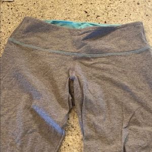 Lululemon cropped leggings